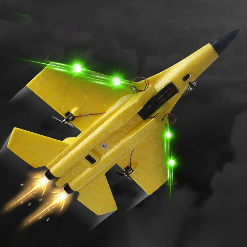 Aereo Telecomandato FX620 – Replica SU-57, Facile da Pilotare
